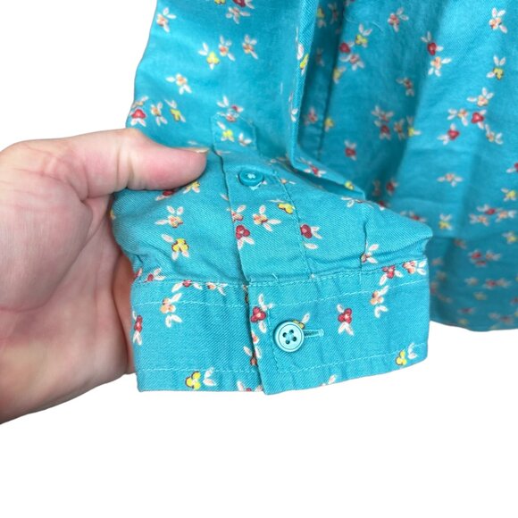 Talbots floral blouse, size Medium Petite, buttons, boho, summer, beach - Picture 4 of 9